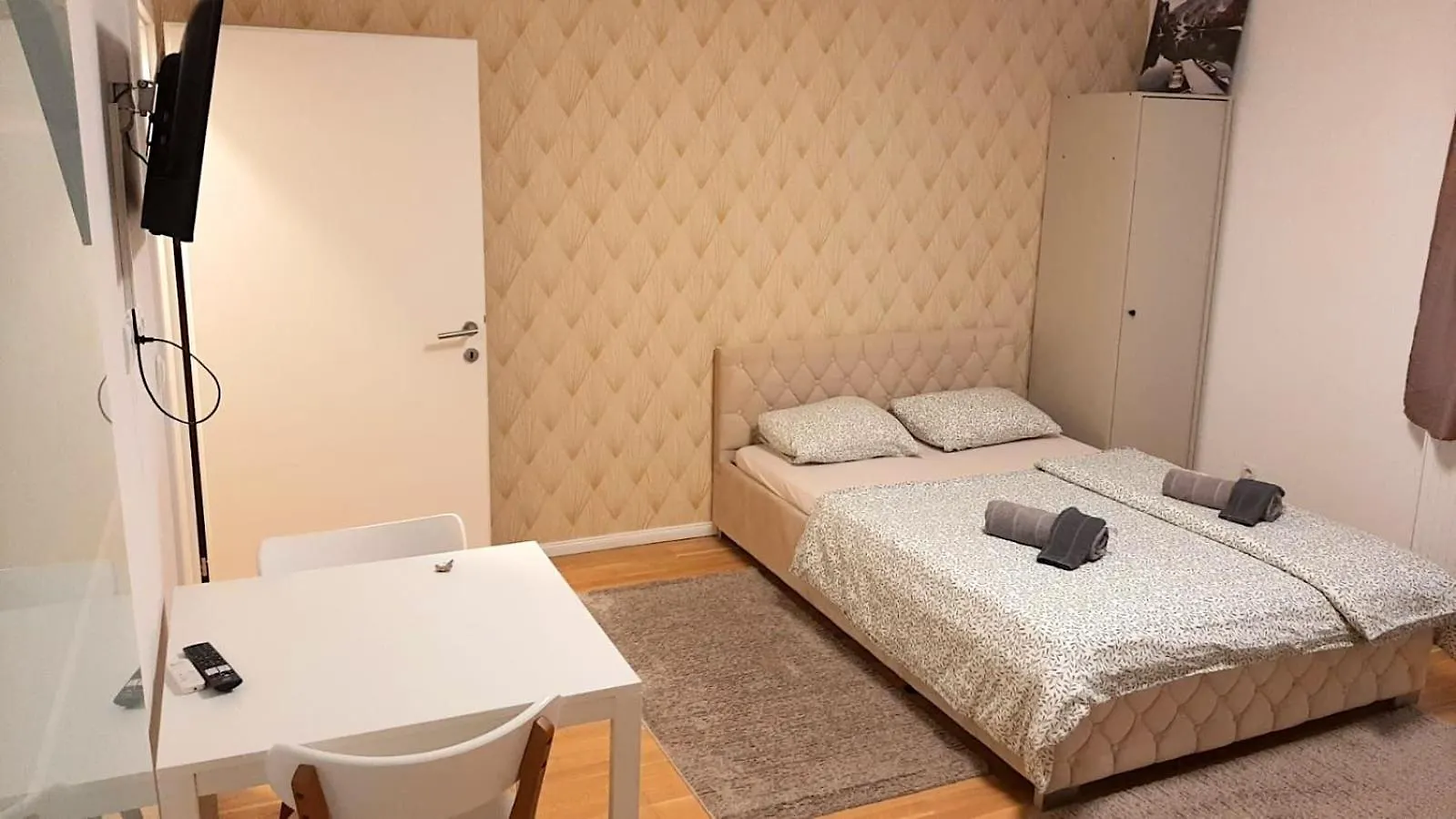 Stadtjuwel Apartments 1020 Wien 0*, ウィーン